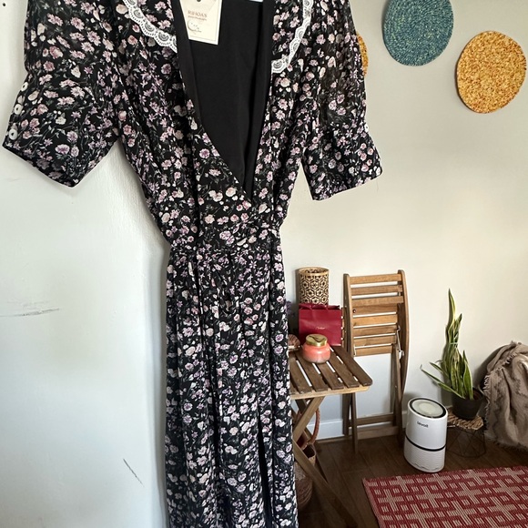 NWT RIHOAS midi dress. - Picture 3 of 4